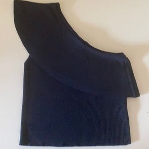 White | Closet  Cross shoulder top